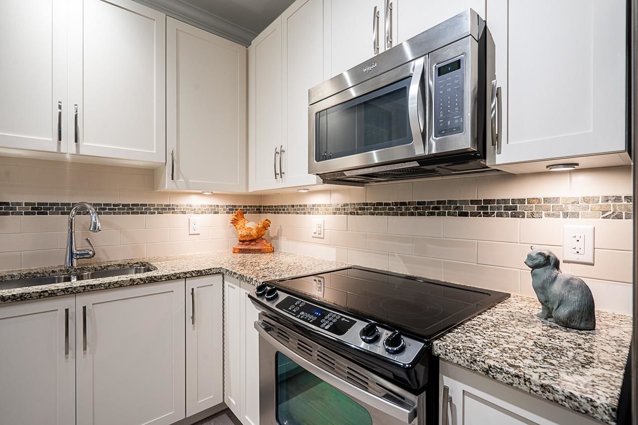 Listing Image 9