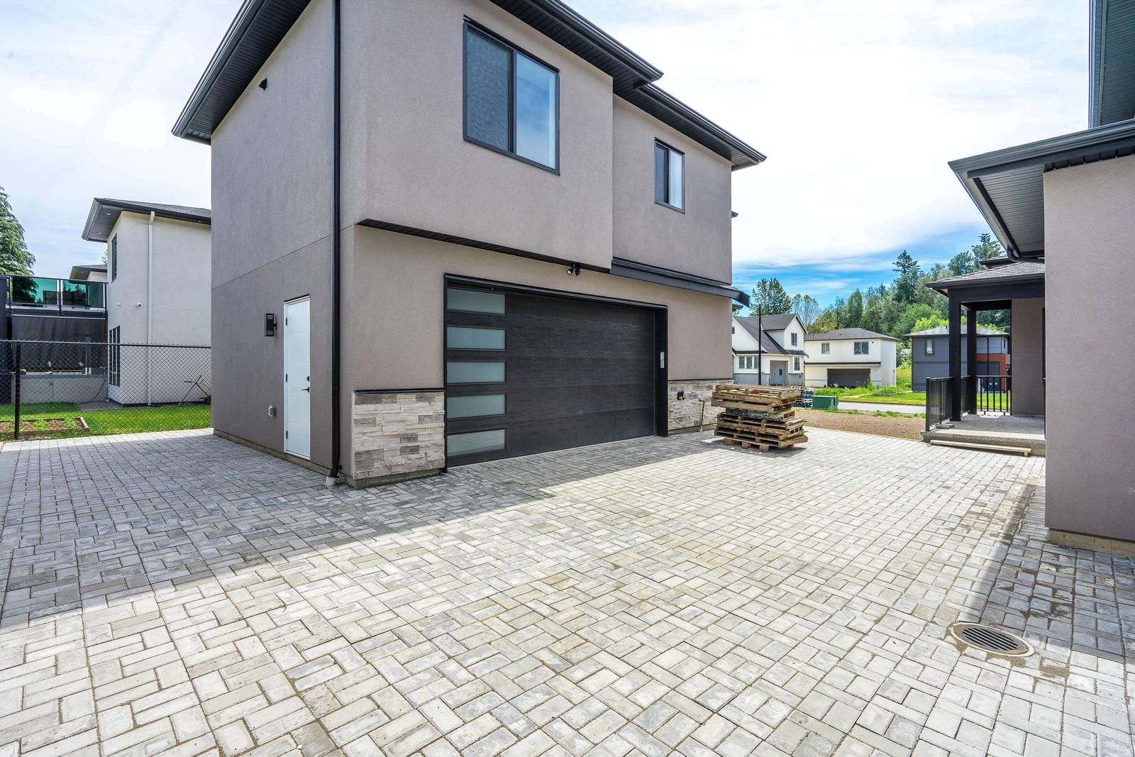 Listing Image 34