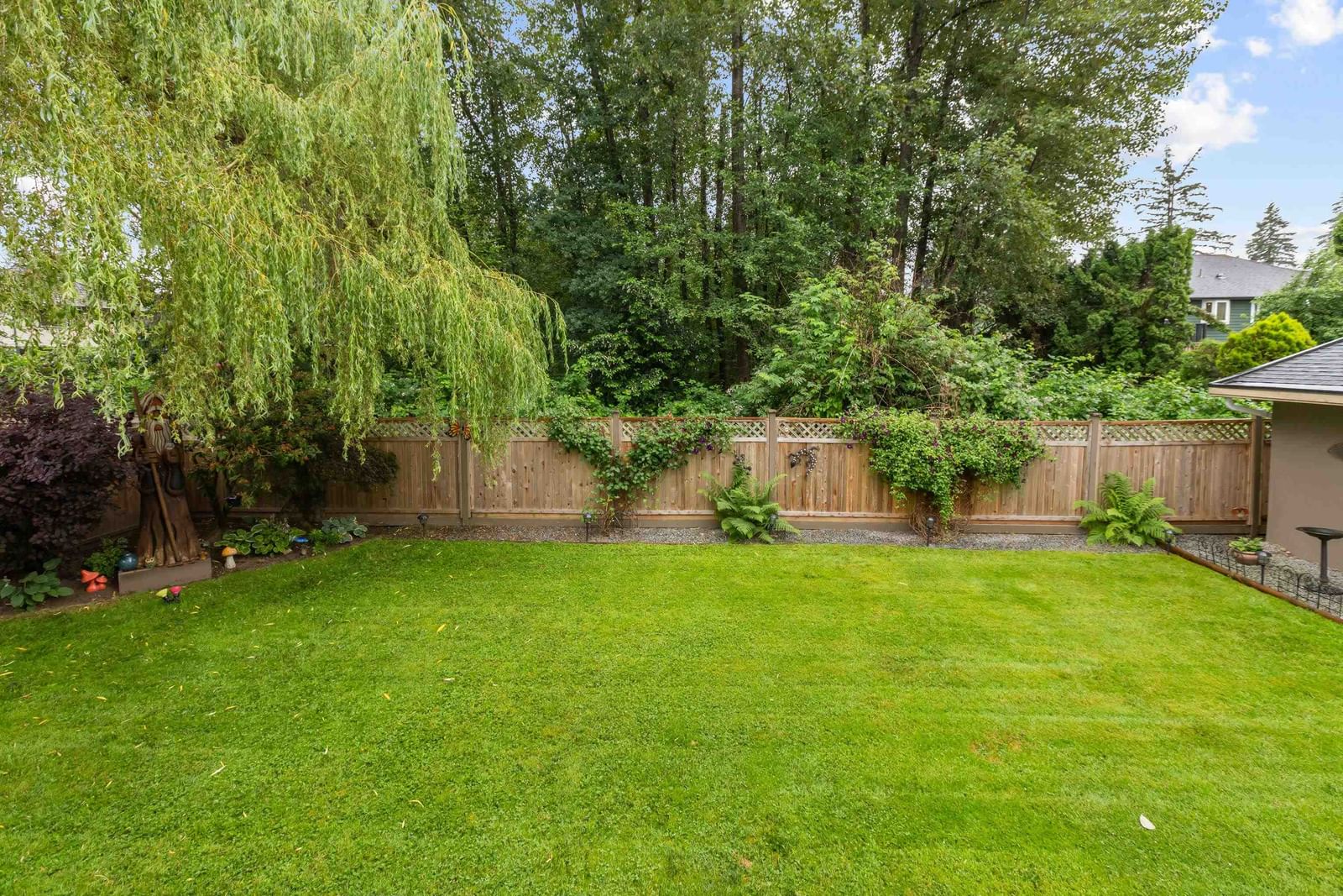 Listing Image 38