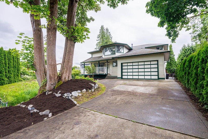 19950 48a Avenue, Langley, V3A 6Z7 | Image 2