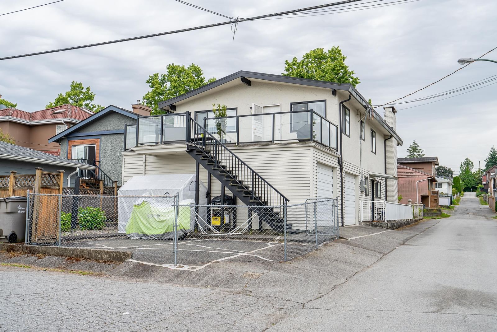Listing Image 18