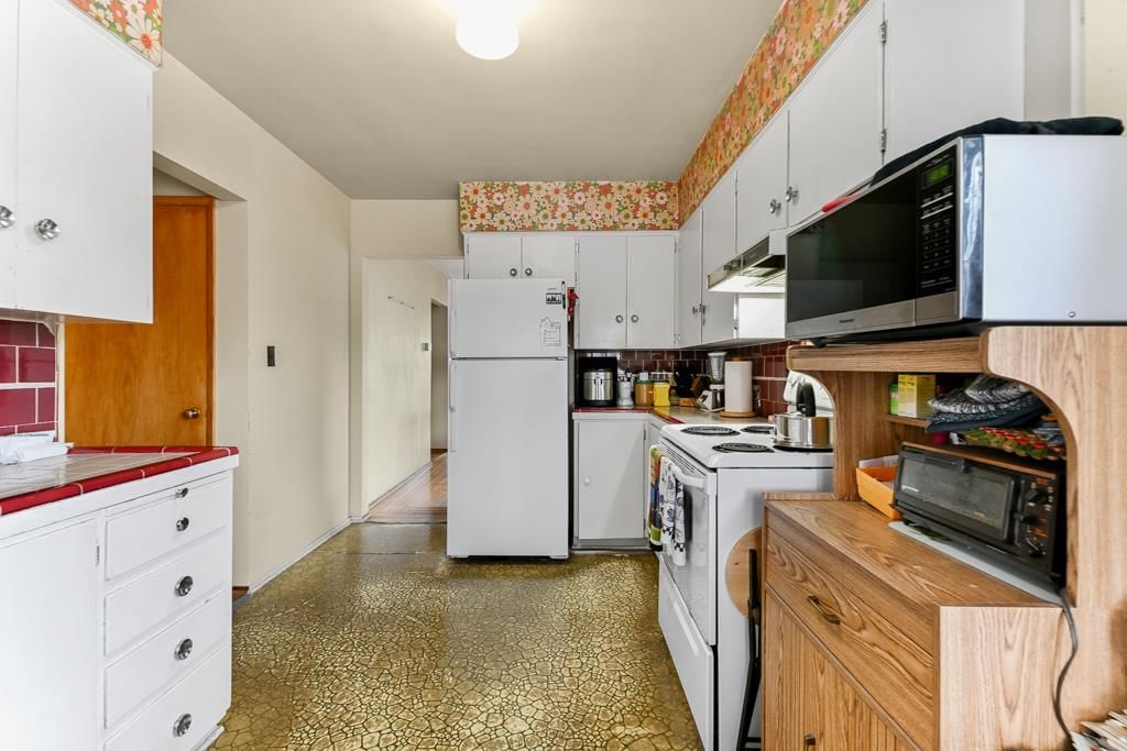 Listing Image 17