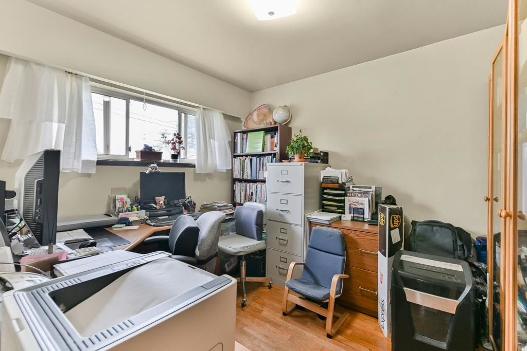 Listing Image 23