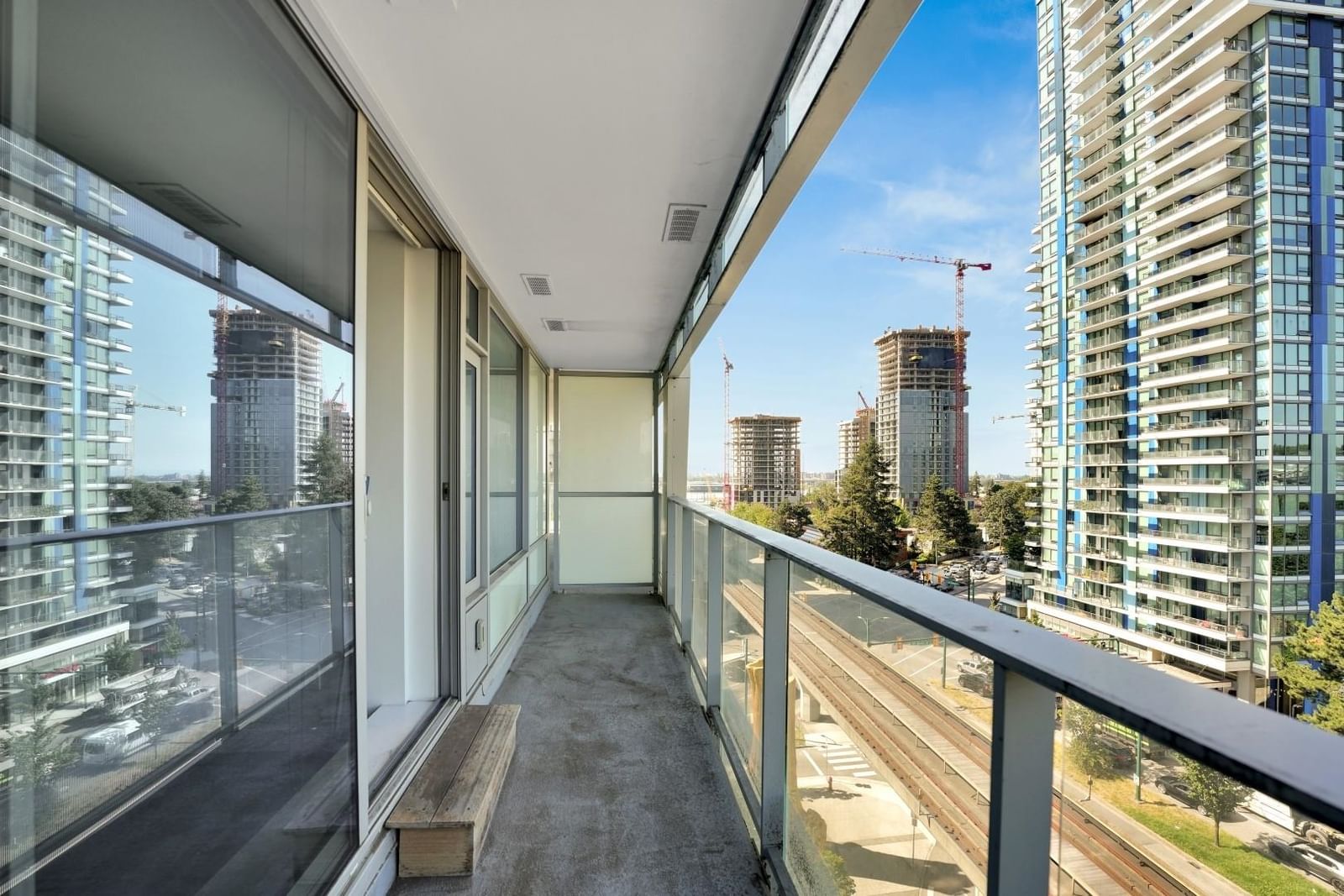 Listing Image 19
