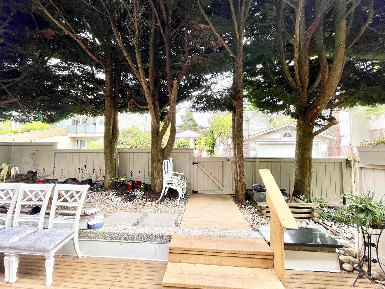 Listing Image 28