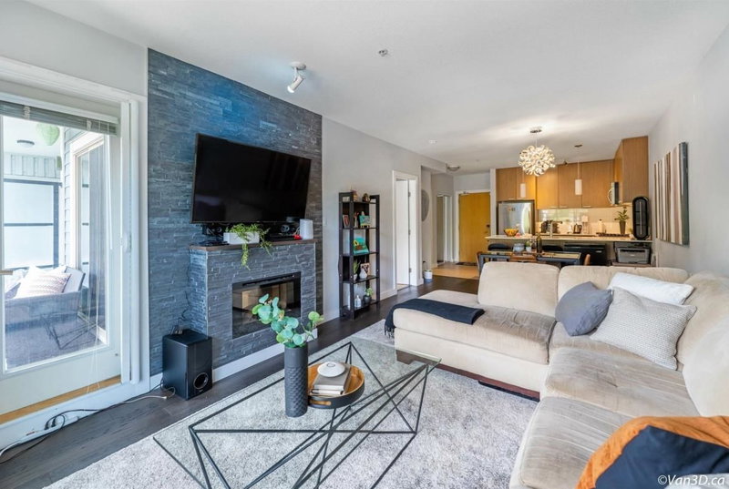 315 - 1330 Marine Drive, North Vancouver, V7P 1T4 | Image 2
