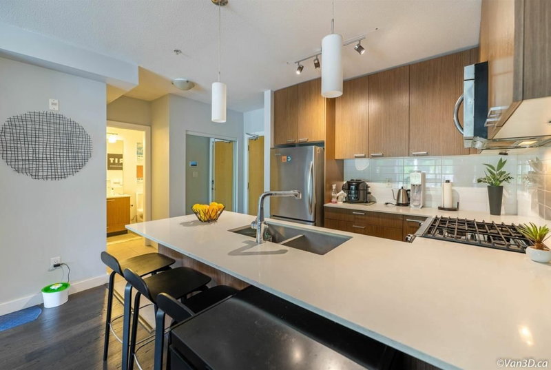 315 - 1330 Marine Drive, North Vancouver, V7P 1T4 | Image 3