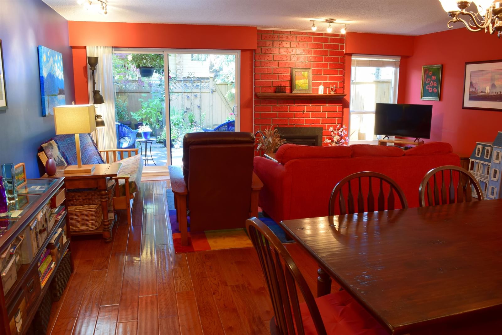 Listing Image 15