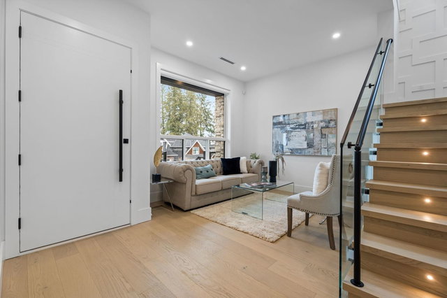 15728 Mountain View Drive