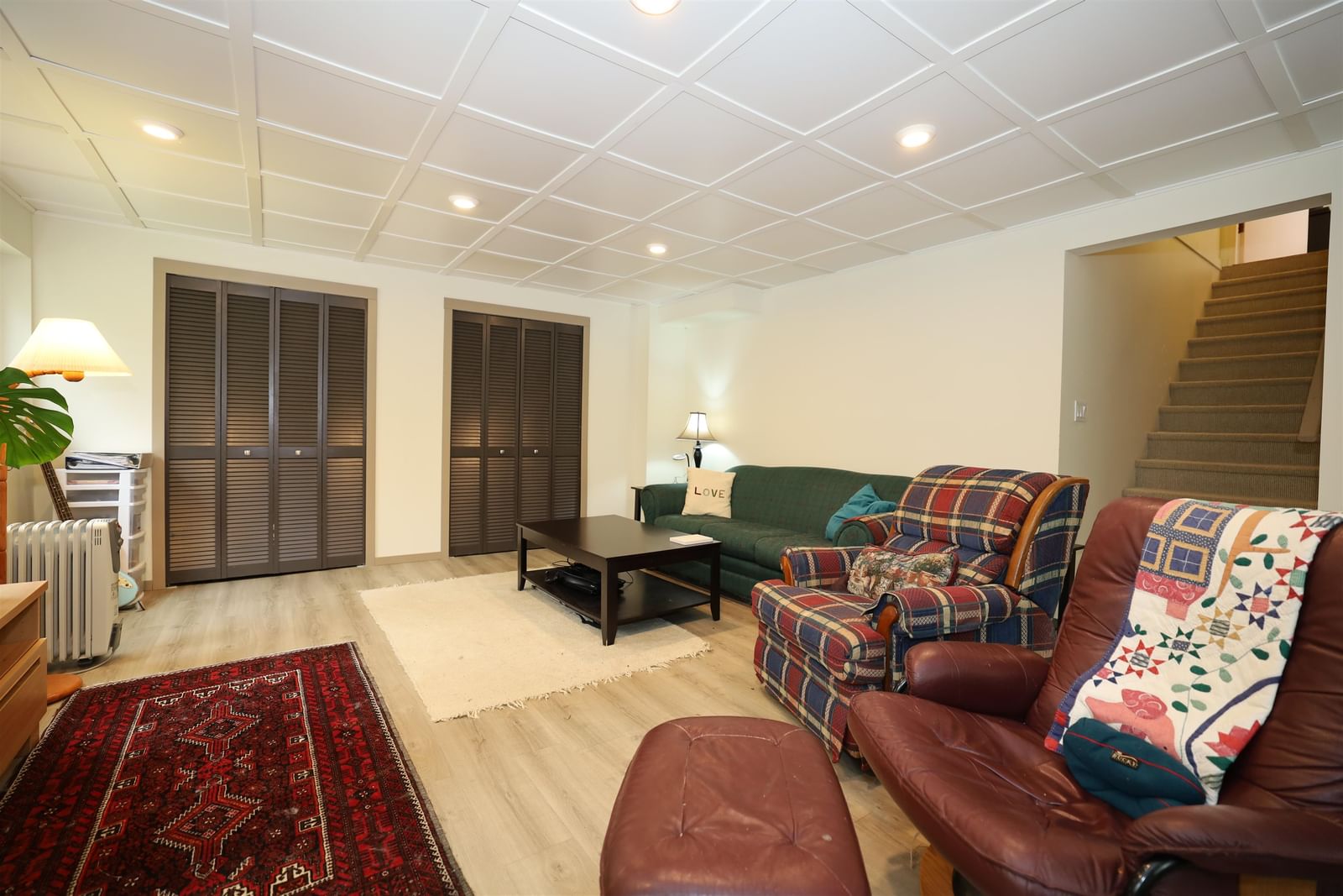 Listing Image 23