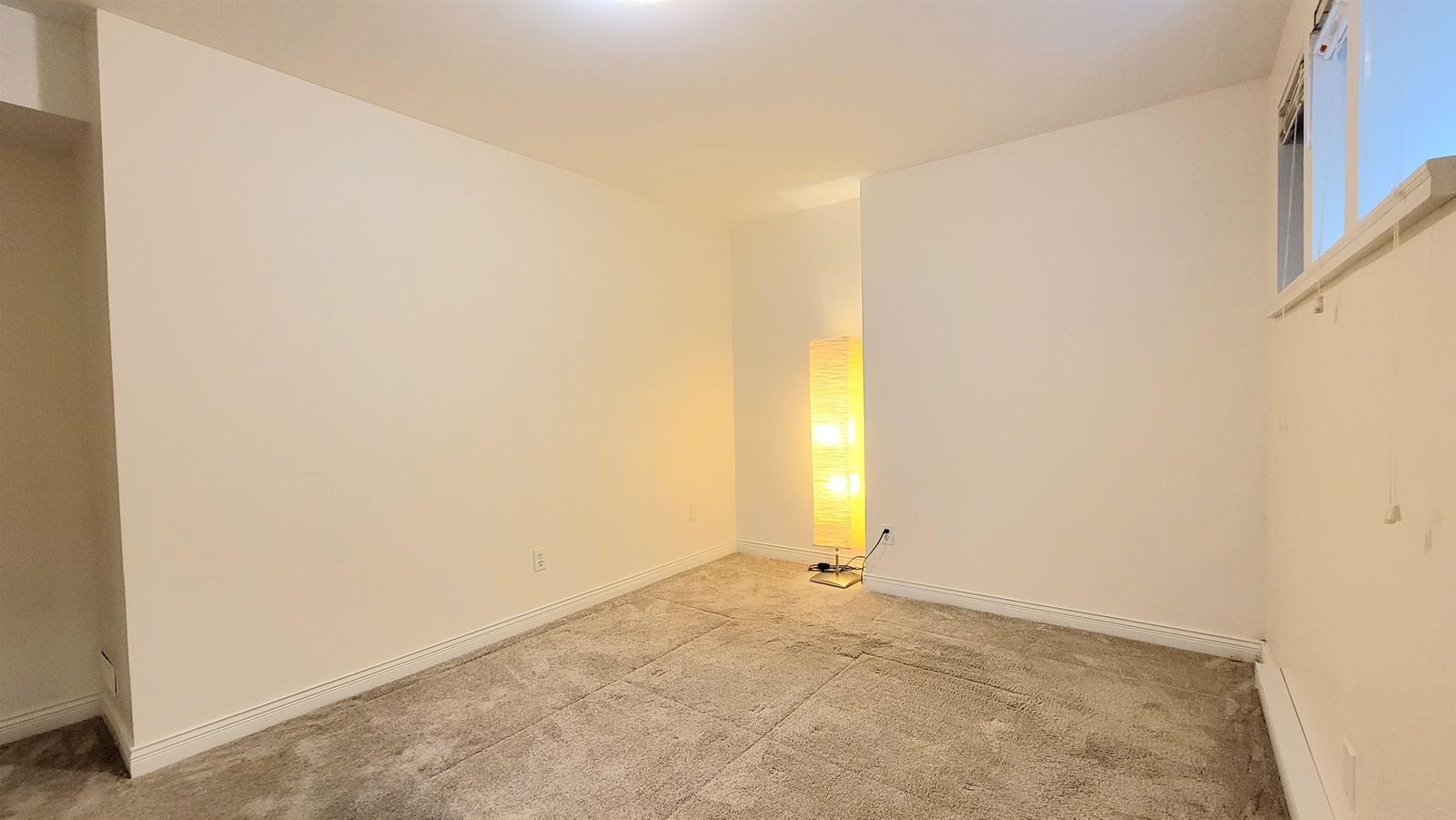 Listing Image 38