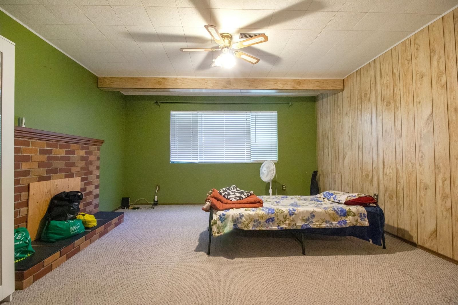 Listing Image 18