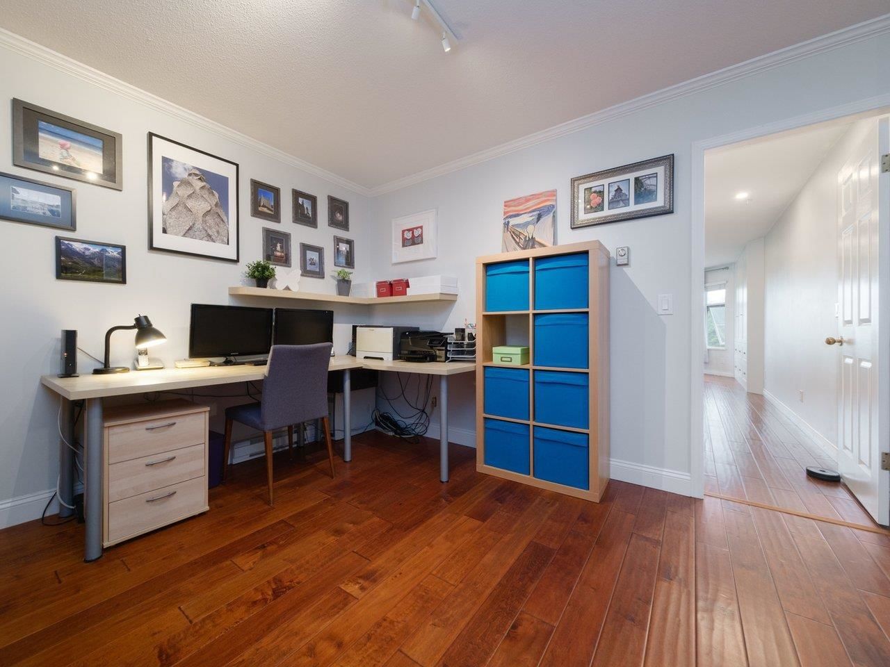 Listing Image 19