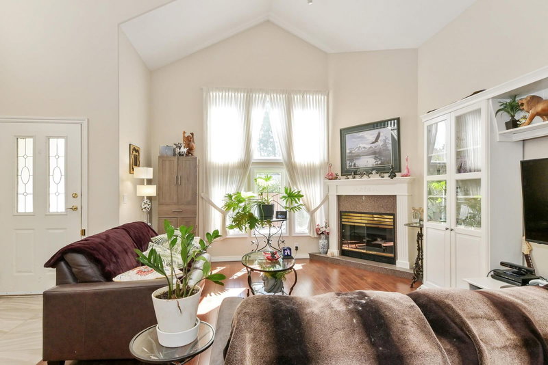 7 - 13911 16 Avenue, Surrey, V4A 1P8 | Image 3