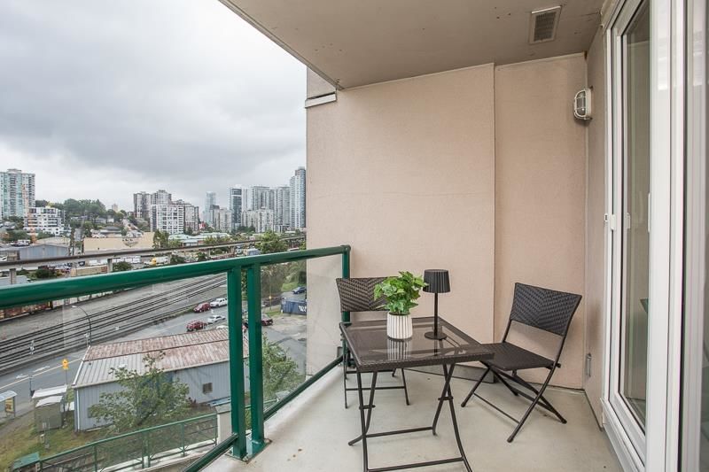 Listing Image 17