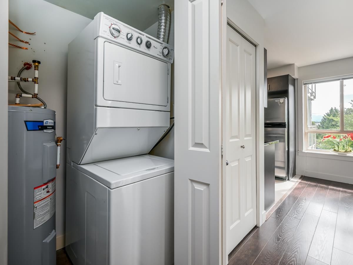 Listing Image 18