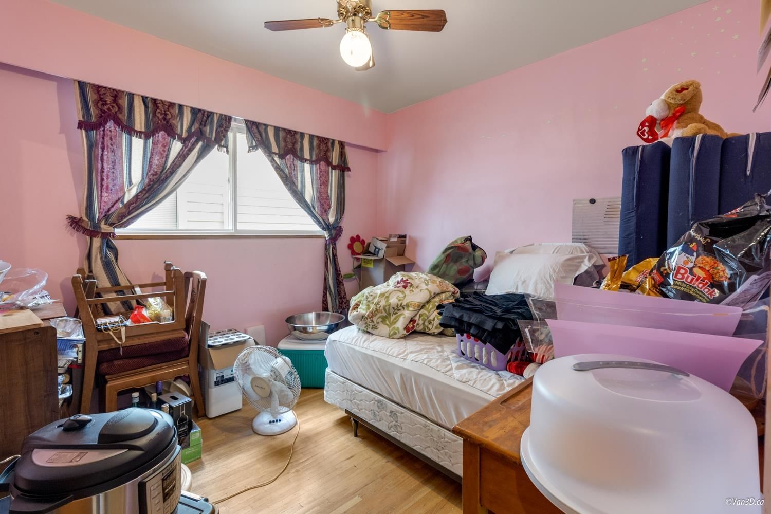 Listing Image 15