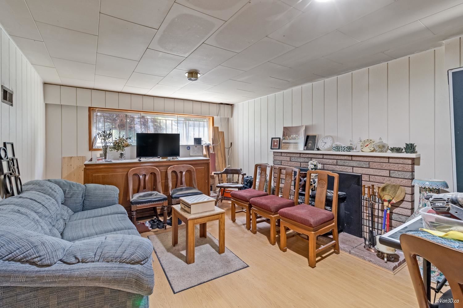 Listing Image 16