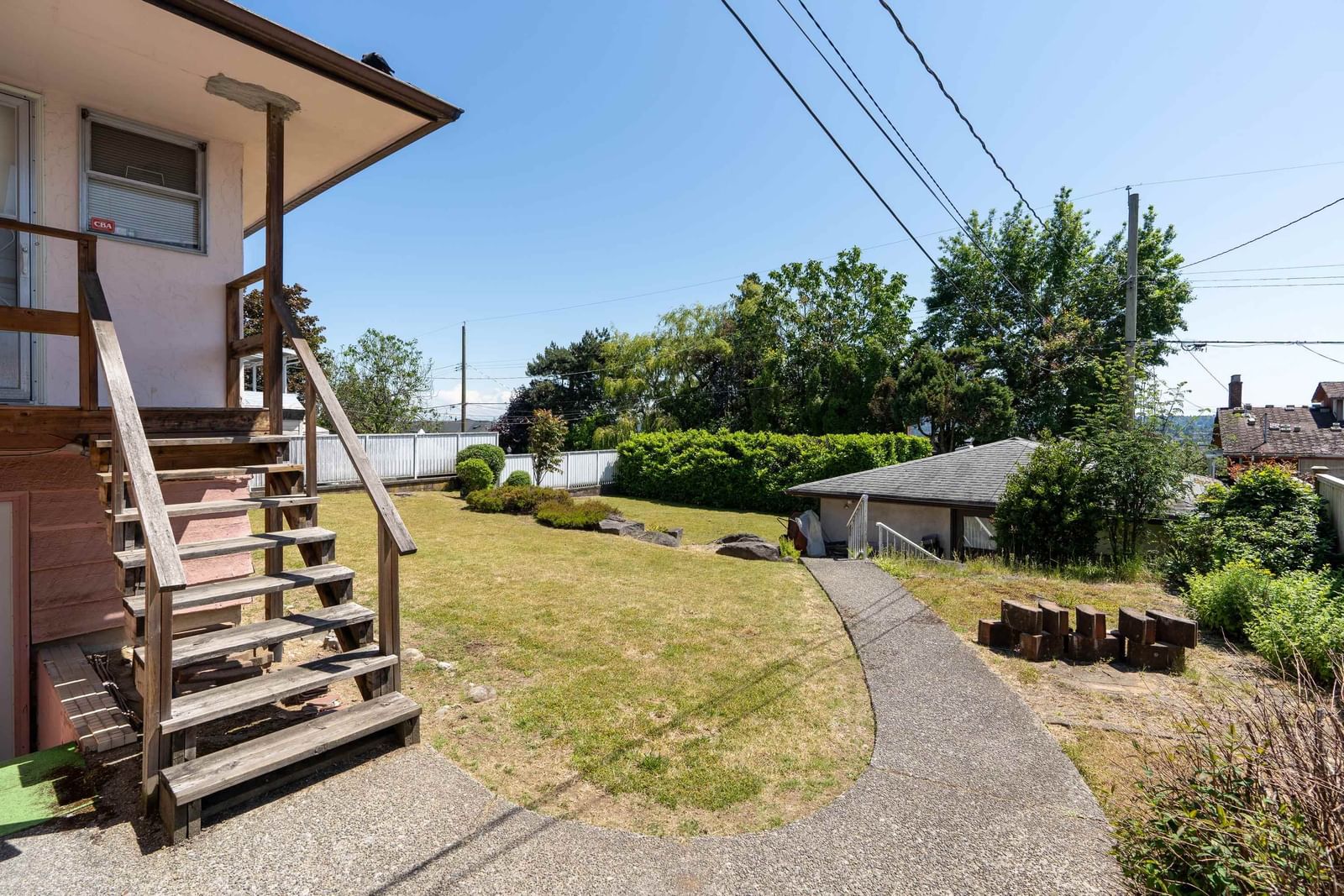 Listing Image 18