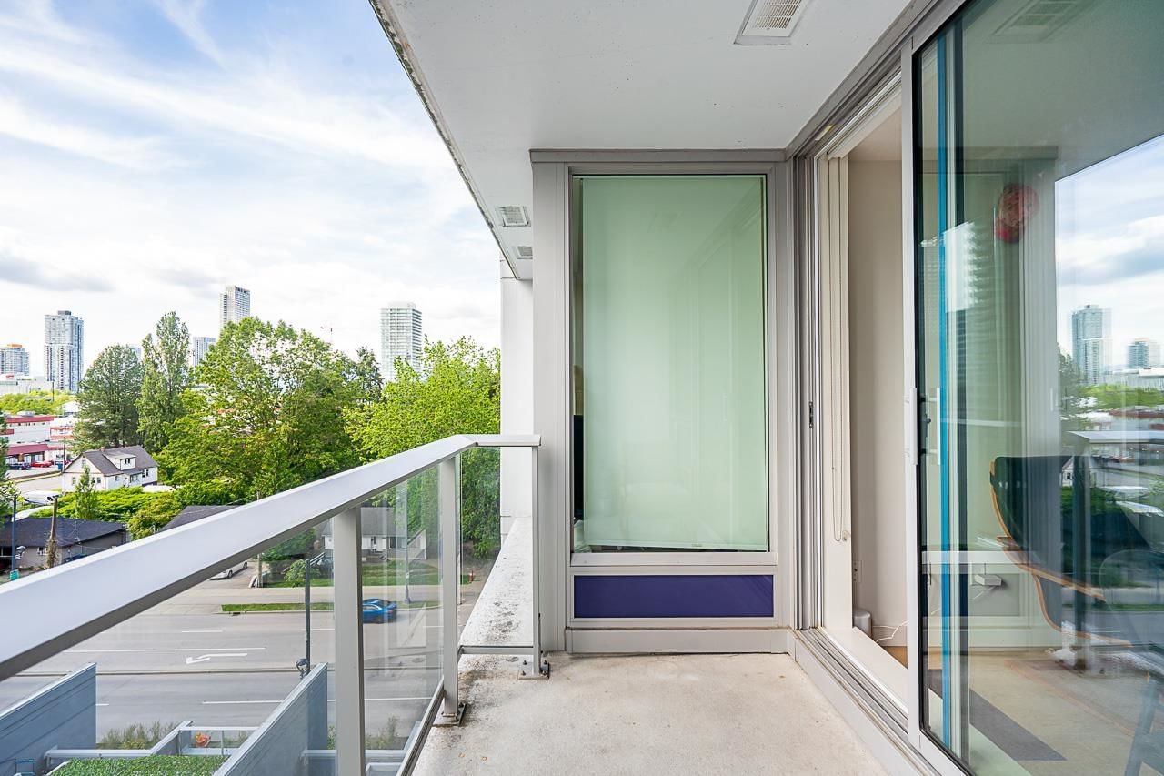 Listing Image 15