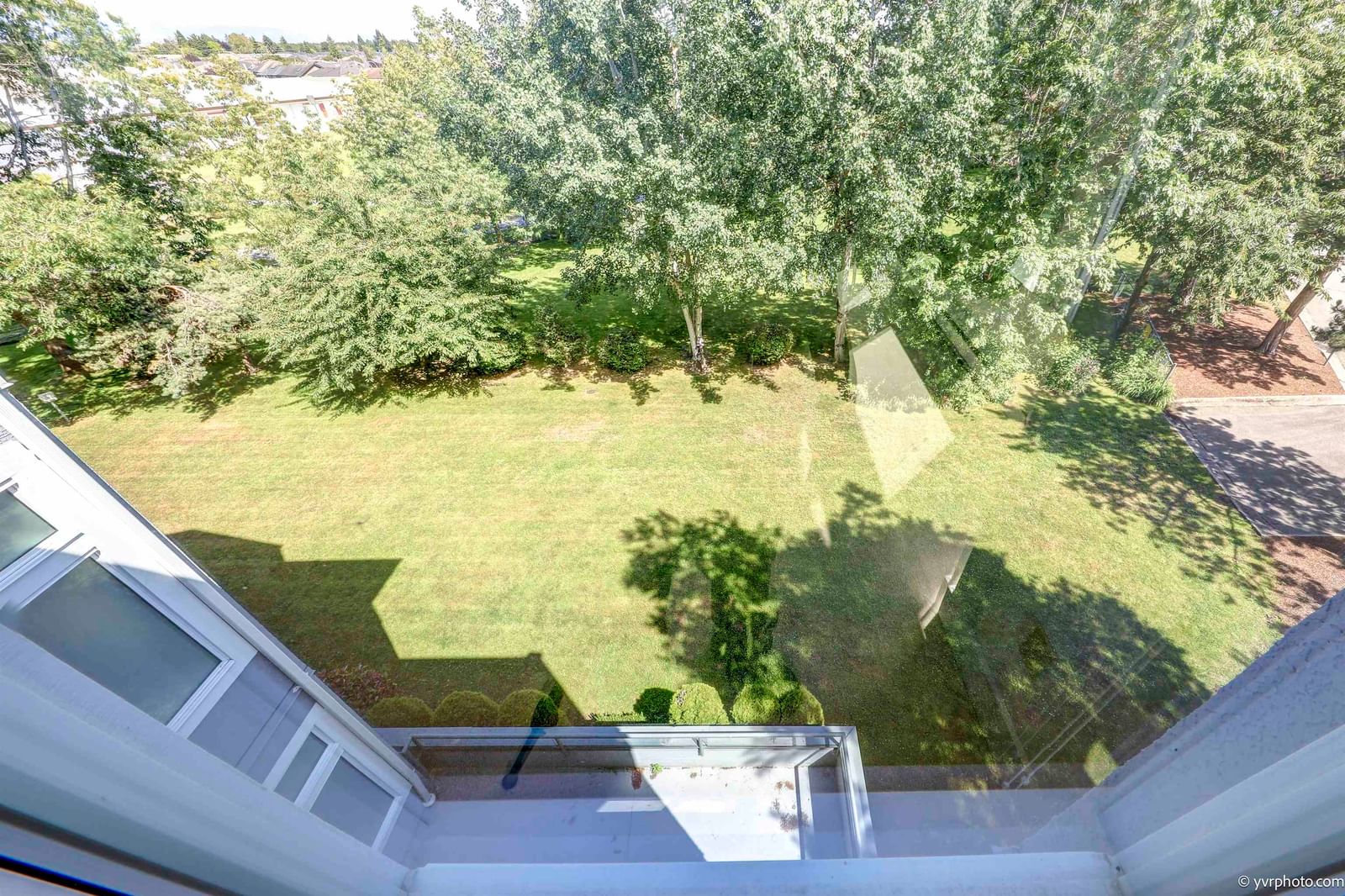 Listing Image 27