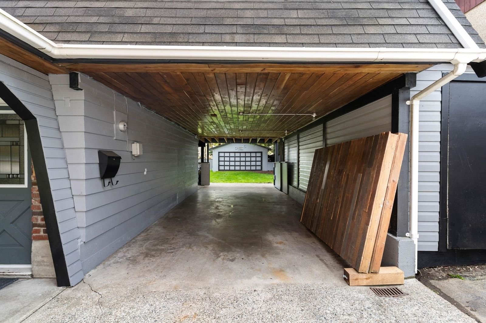 Listing Image 32