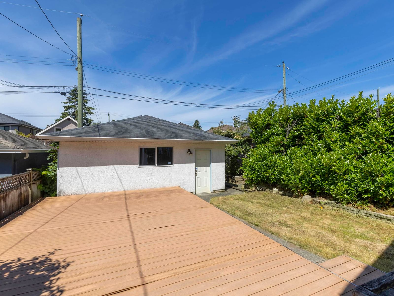 Listing Image 17
