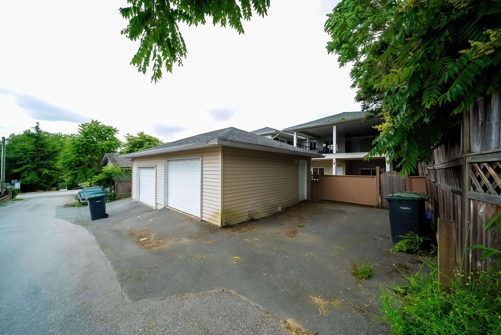 Listing Image 28