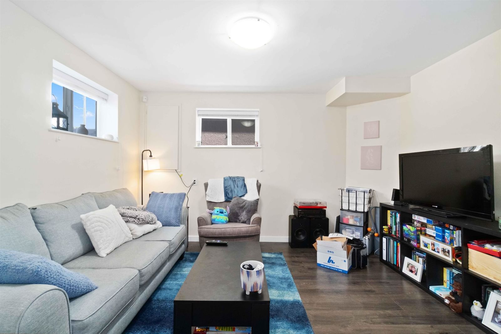 Listing Image 19