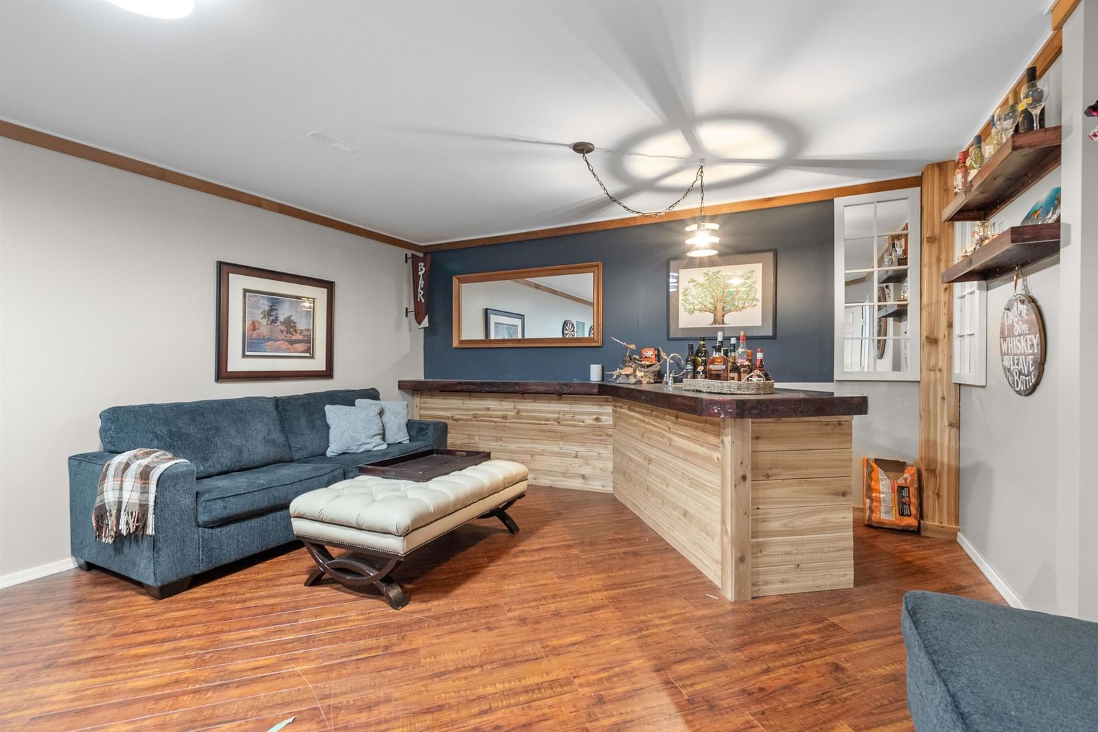 Listing Image 21