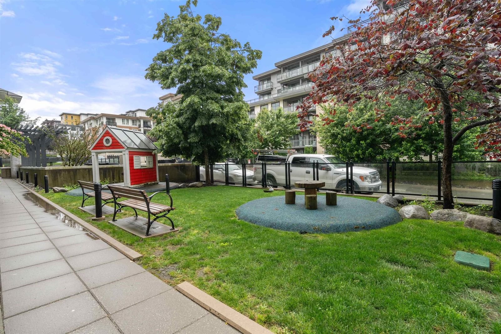 Listing Image 21