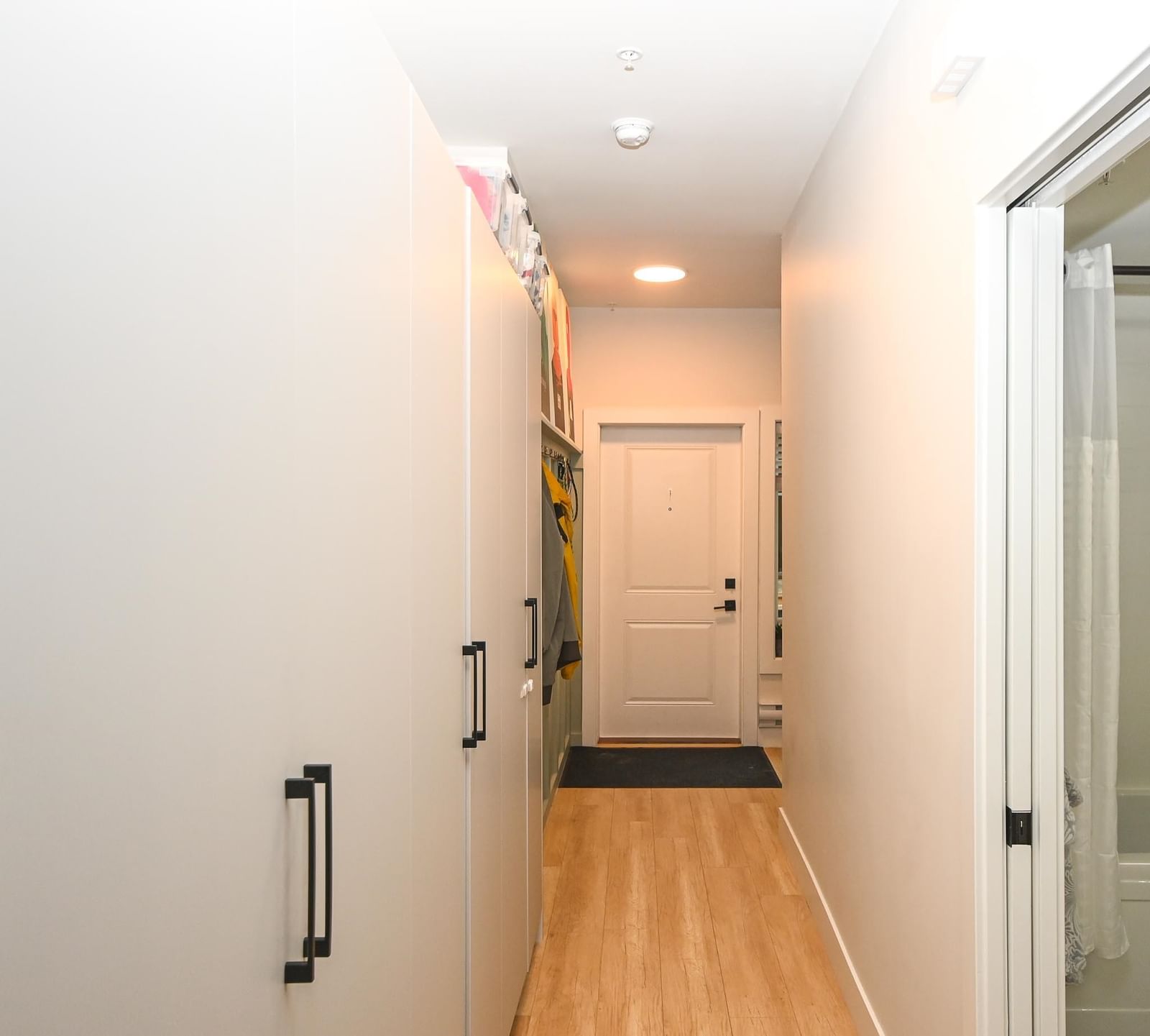 Listing Image 25