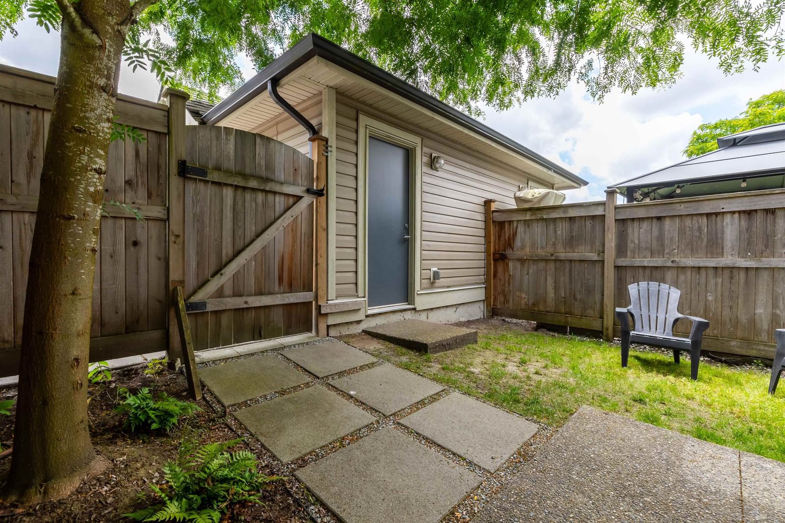 Listing Image 30