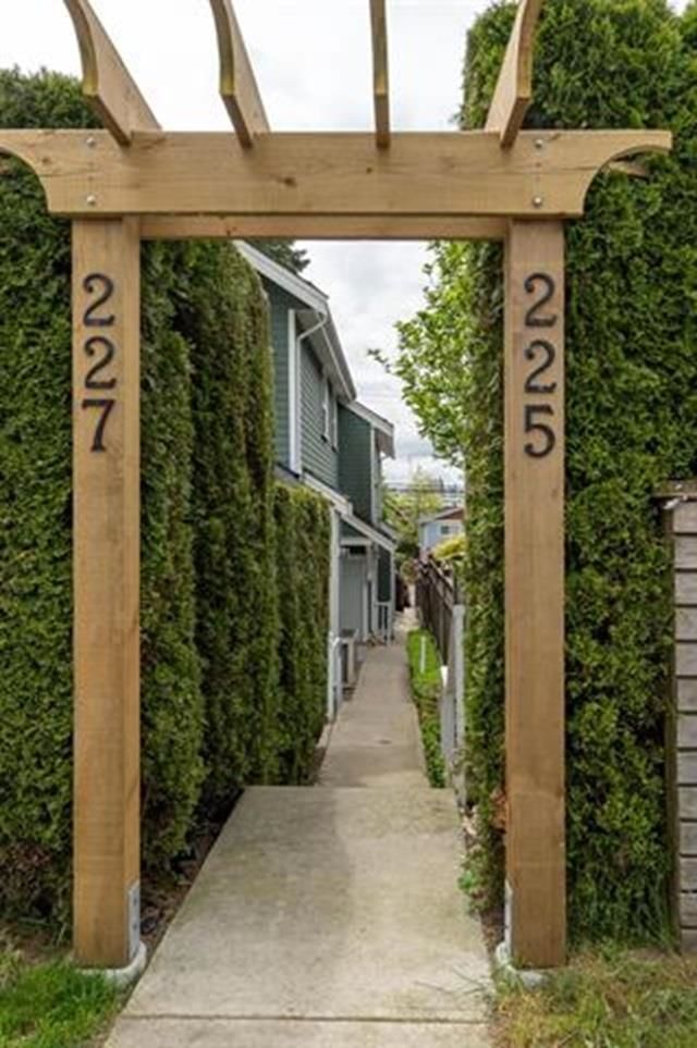 Listing Image 23