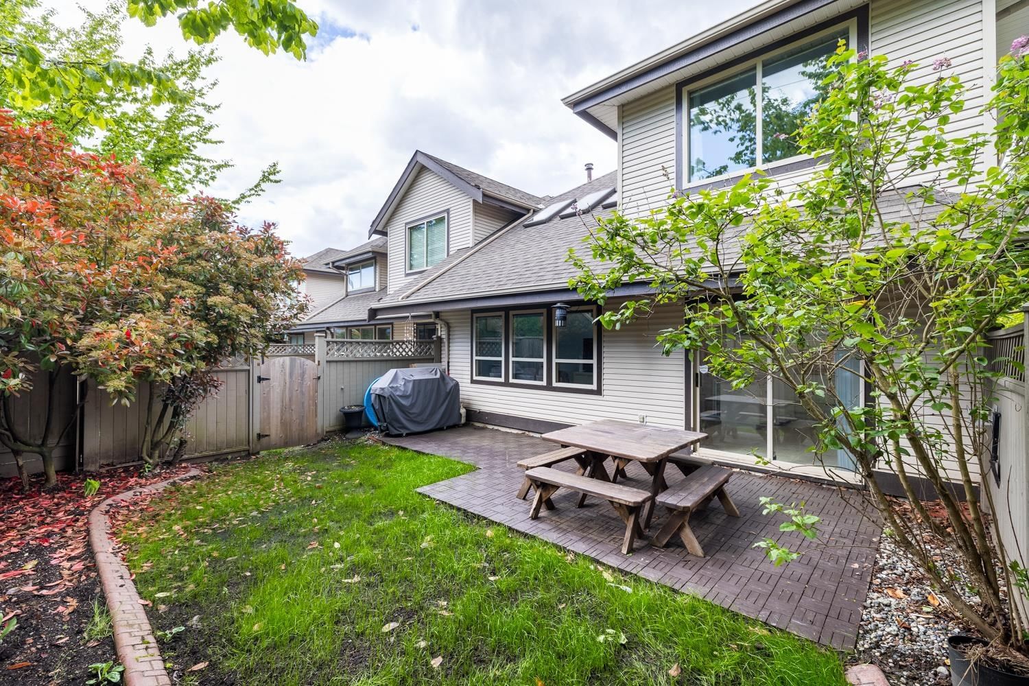 Listing Image 25