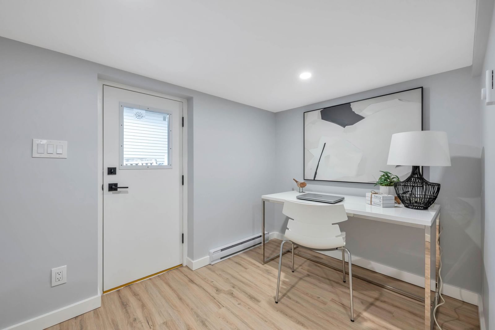 Listing Image 21