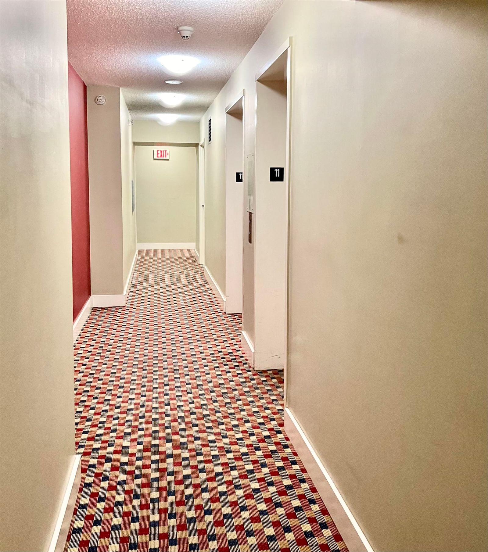 Listing Image 14