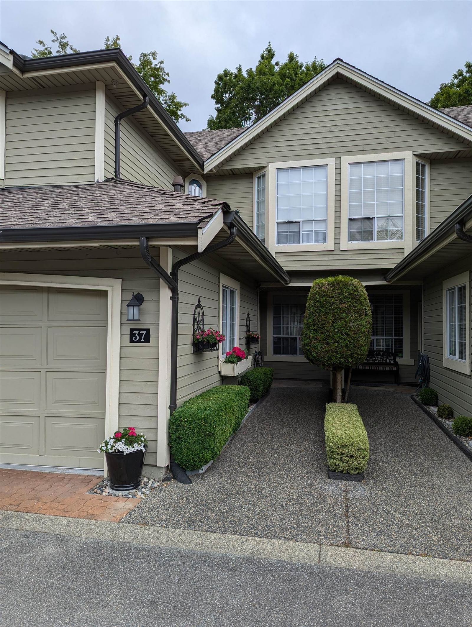 Listing Image 29