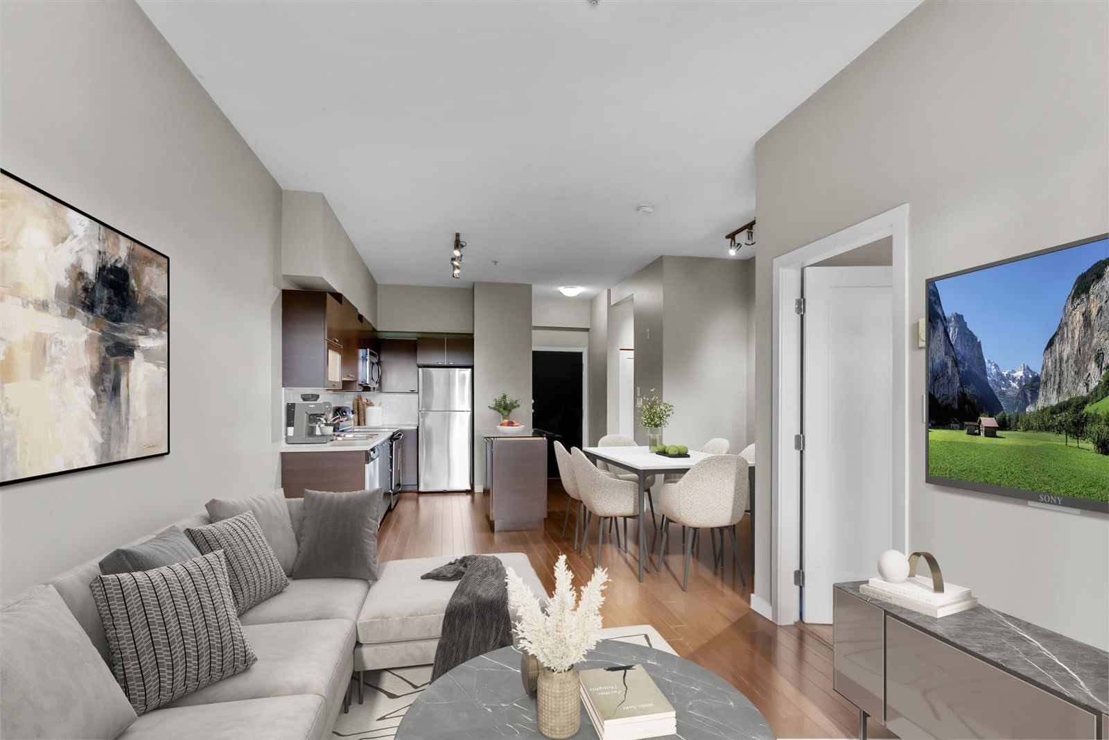 Listing Image 1