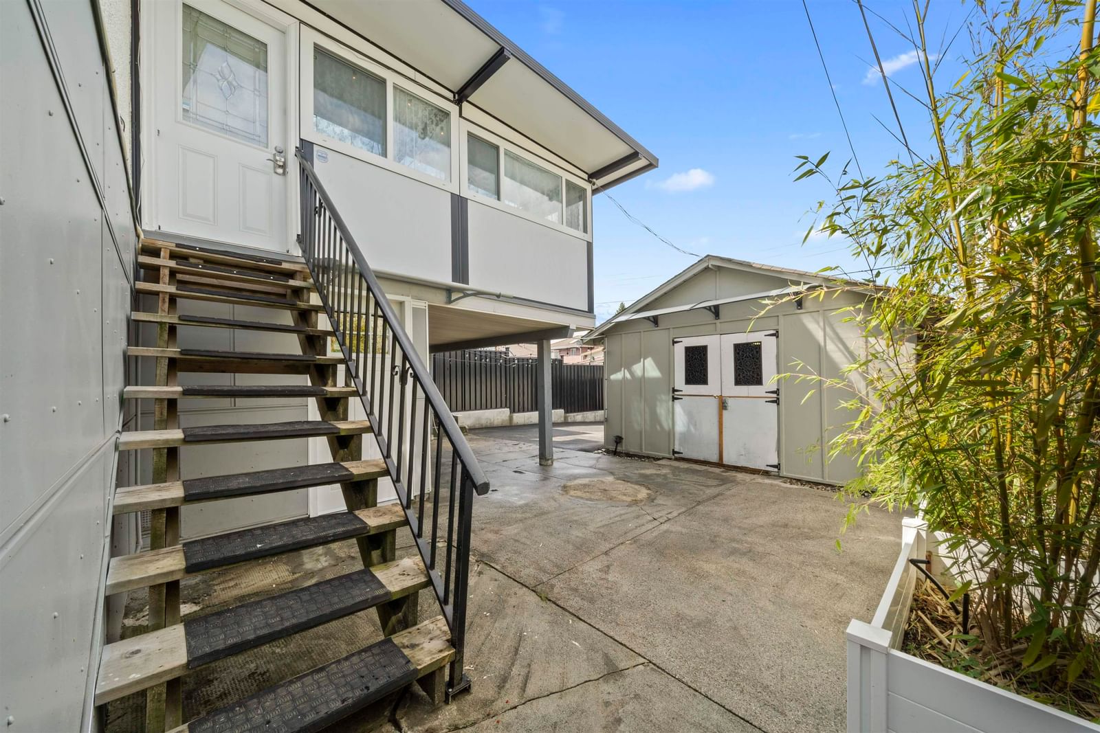 Listing Image 21
