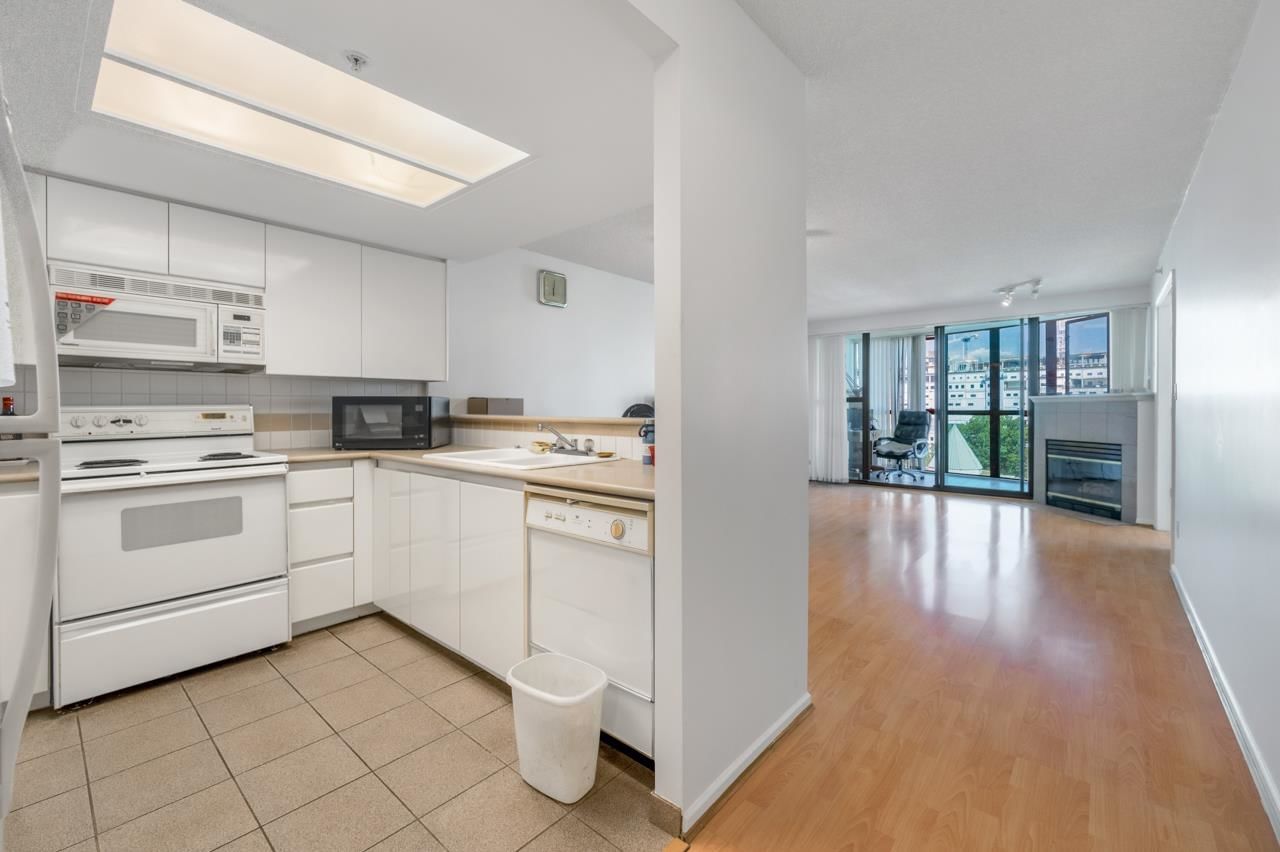 Listing Image 18
