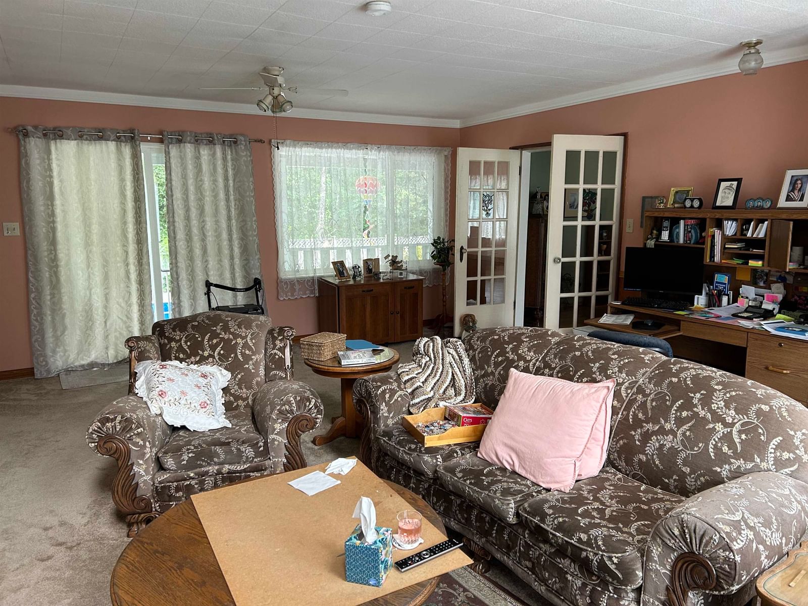 Listing Image 10