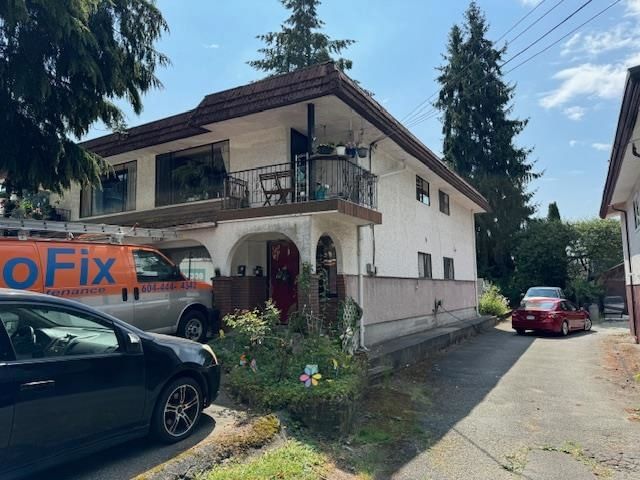 Listing Image 12