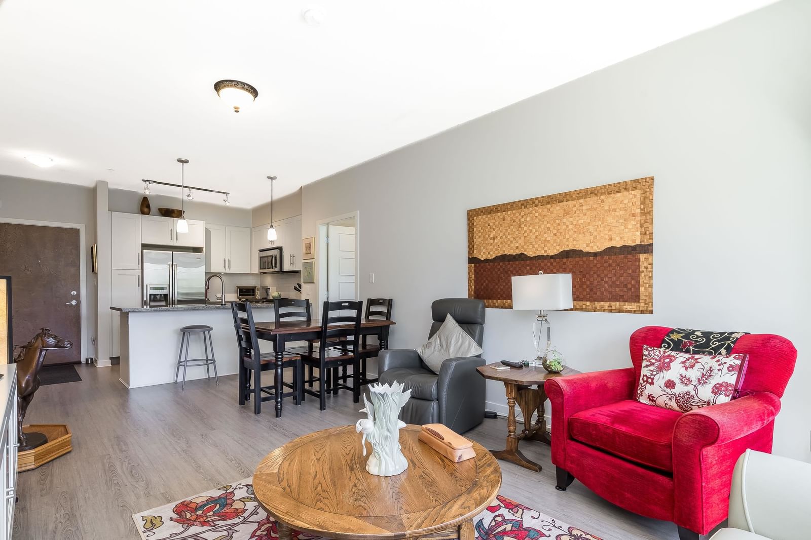 Listing Image 15