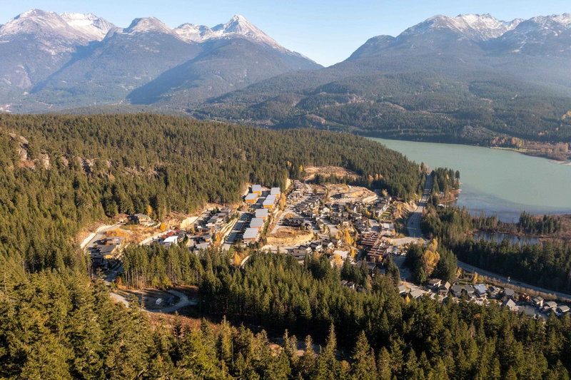 8594 Ashleigh Mcivor Drive, Whistler, V8E 1L9 | Image 3