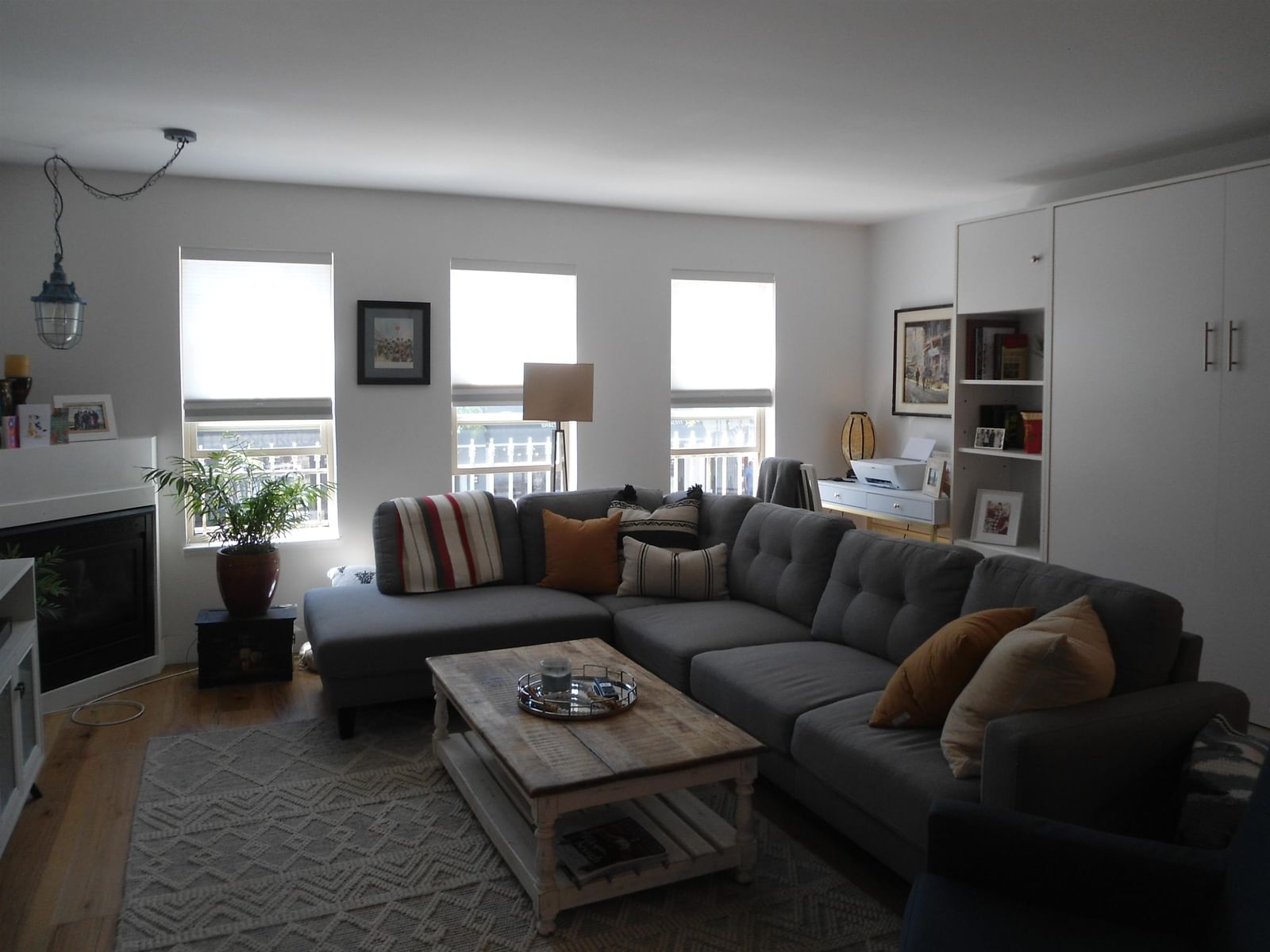 Listing Image 19