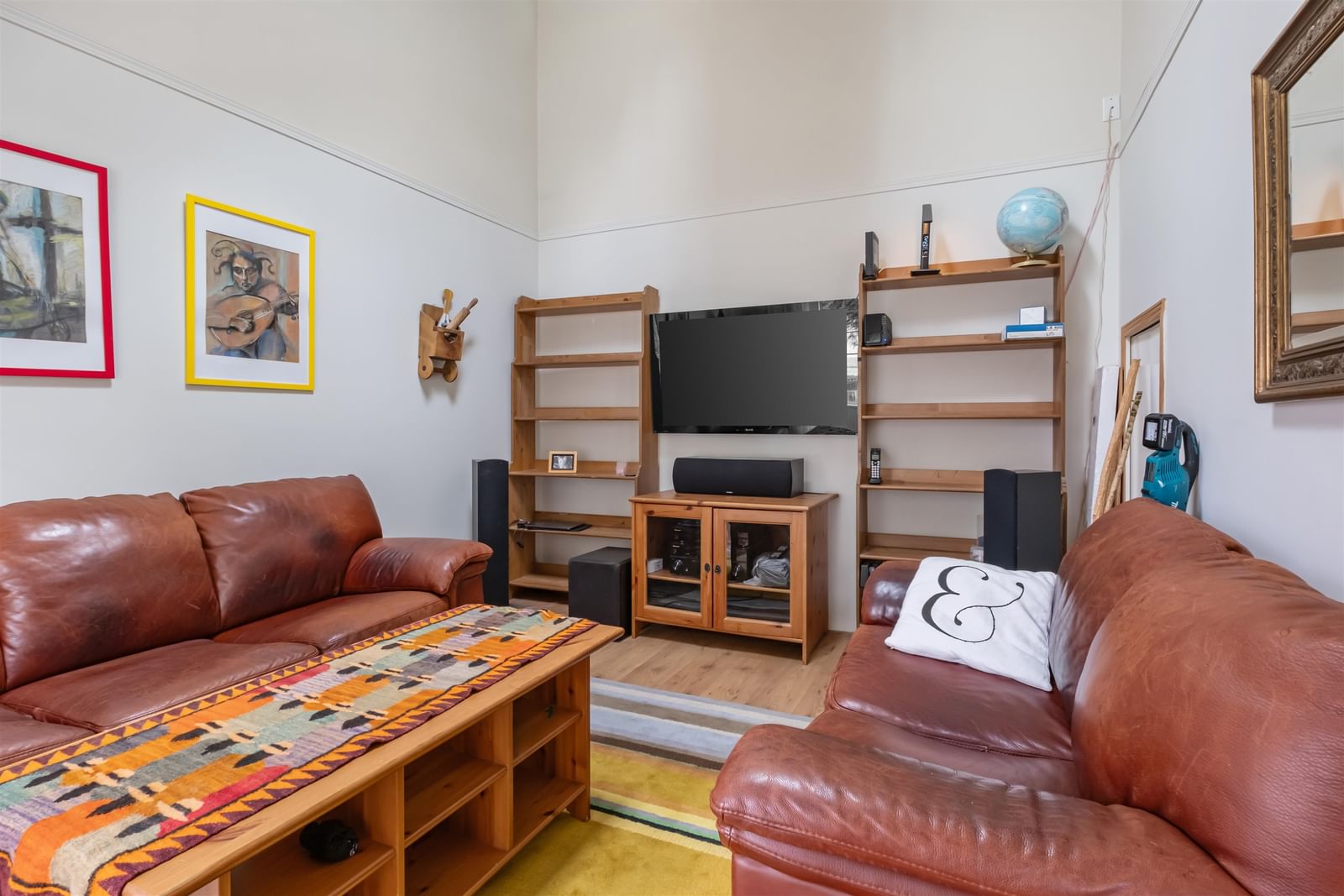 Listing Image 23