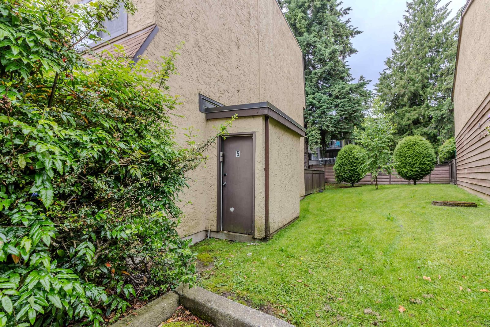 Listing Image 25