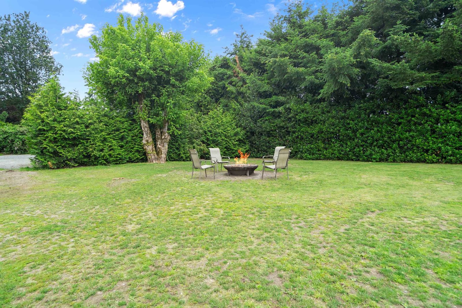 Listing Image 32