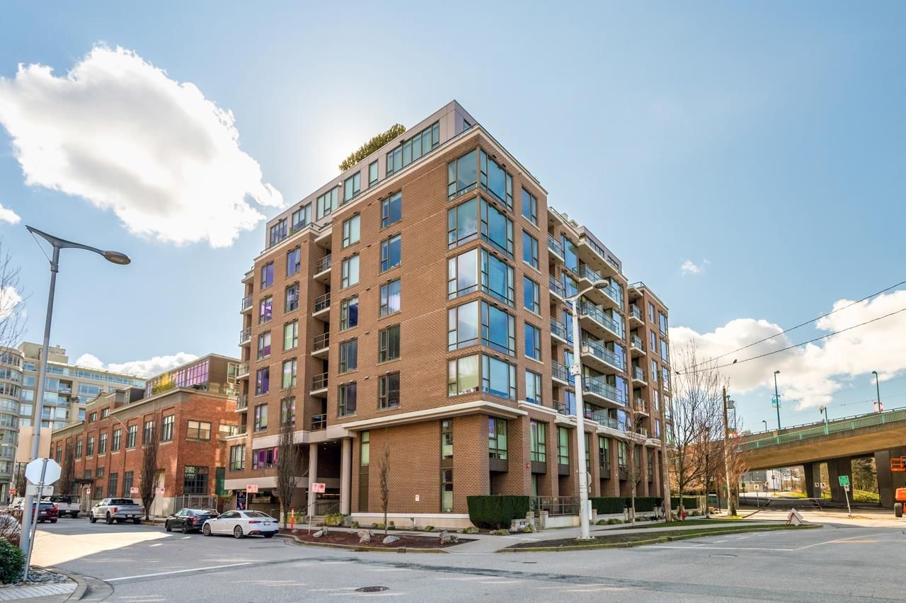 Listing Image 1